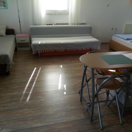 Studio Apartman Mak 더가리사 외부 사진